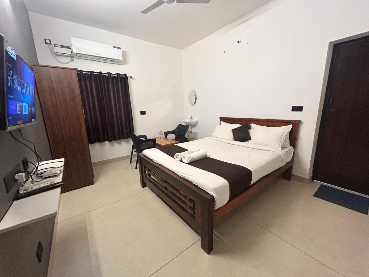 The Ocean Grand Hotel Pondicherry Bagian luar foto