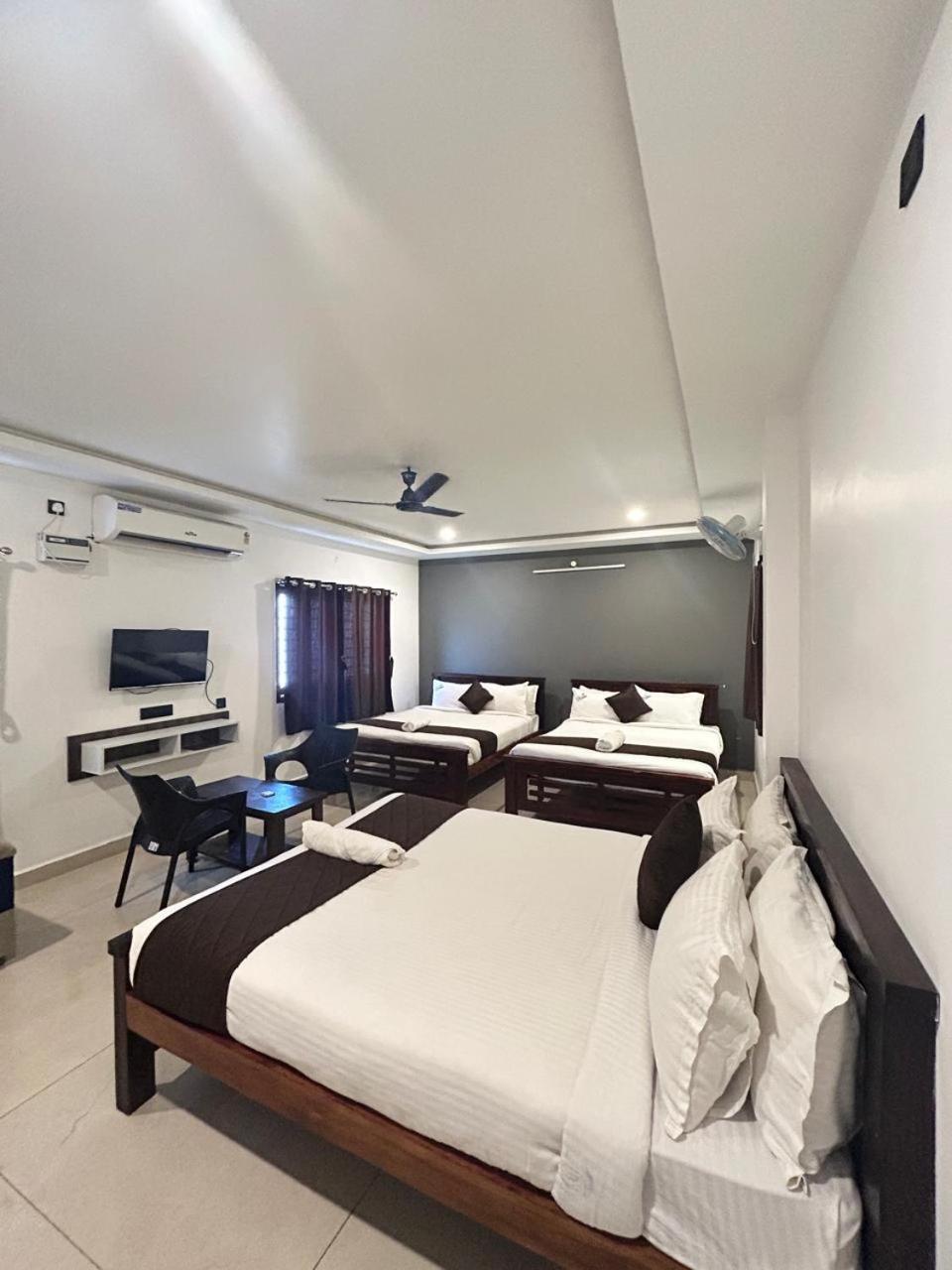 The Ocean Grand Hotel Pondicherry Bagian luar foto